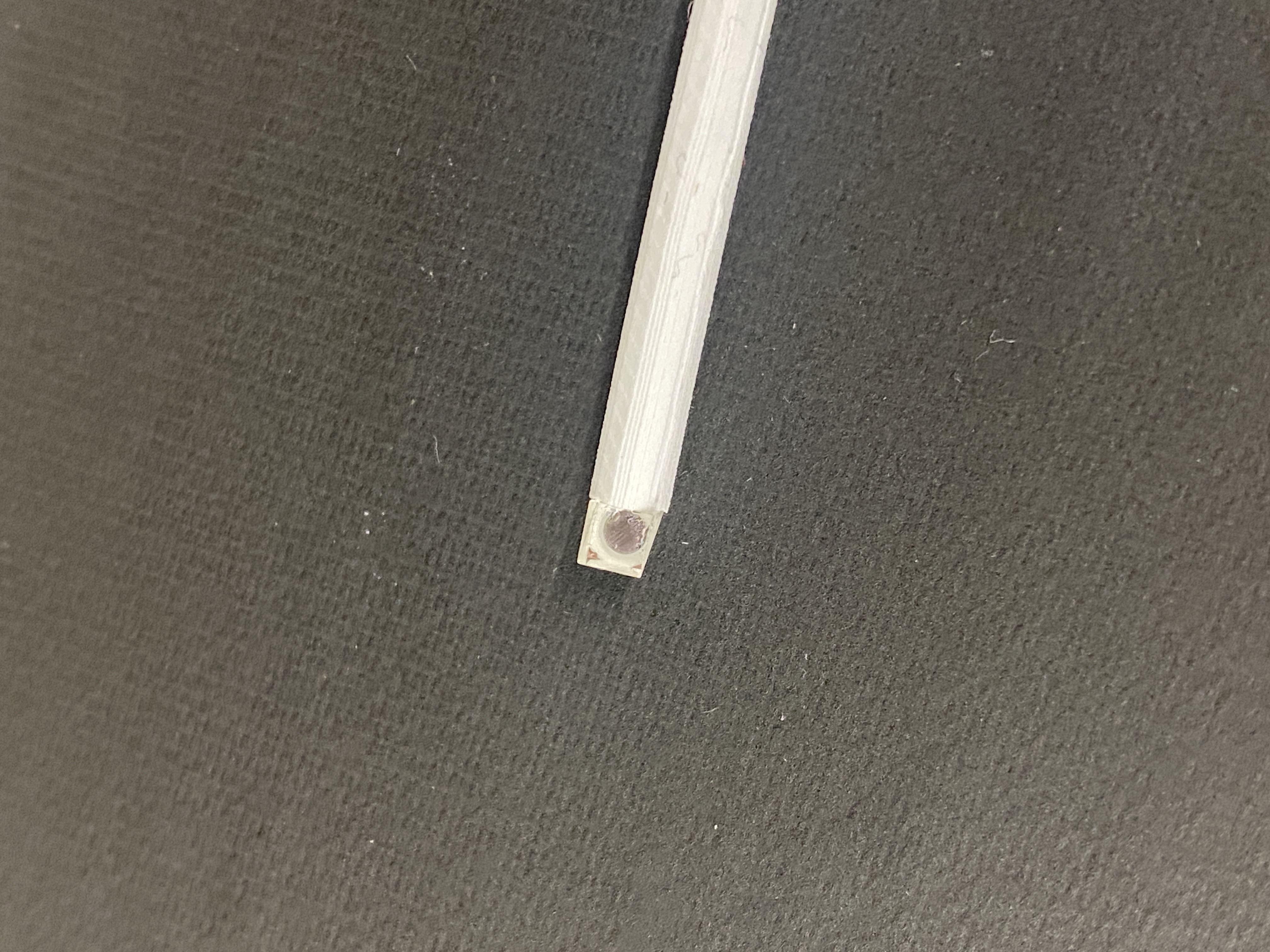 U-shaped waveguide pause print